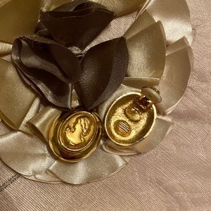 Joan Rivers Cameo clip on earrings with comfort back